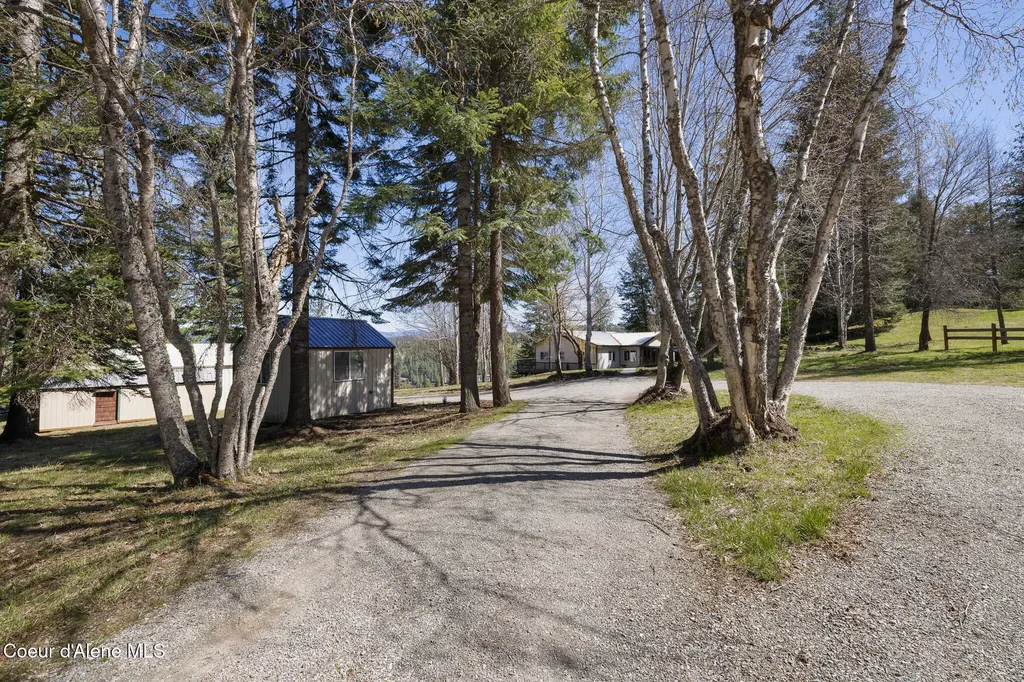 6002 S Arrow Road Harrison ID 83833