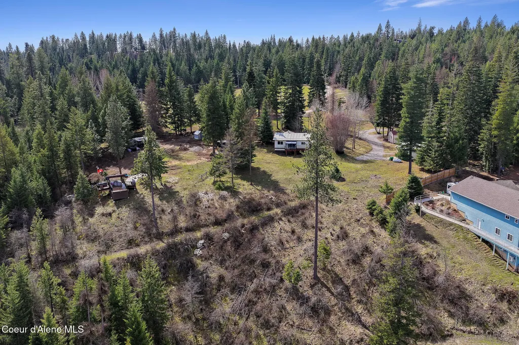 6002 S Arrow Road Harrison ID 83833
