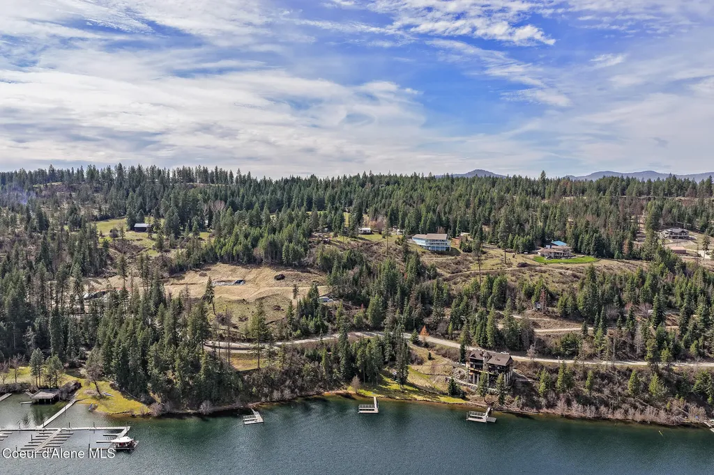 6002 S Arrow Road Harrison ID 83833