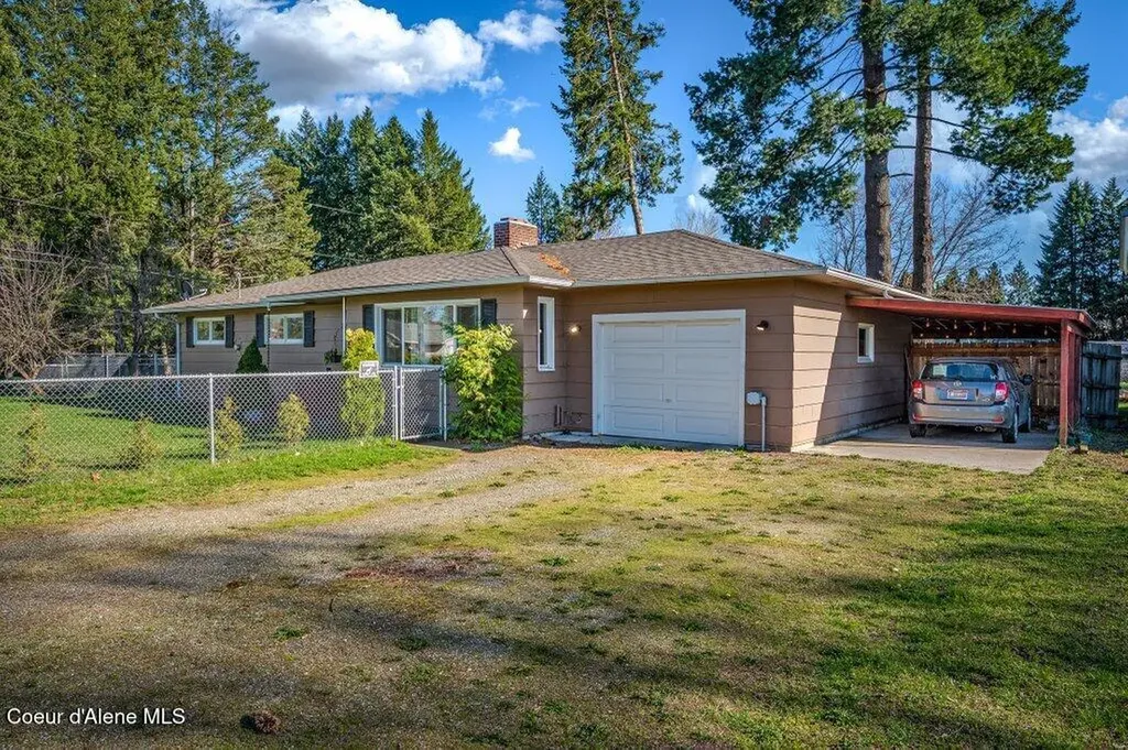 220 E Orchard Avenue Hayden ID 83835