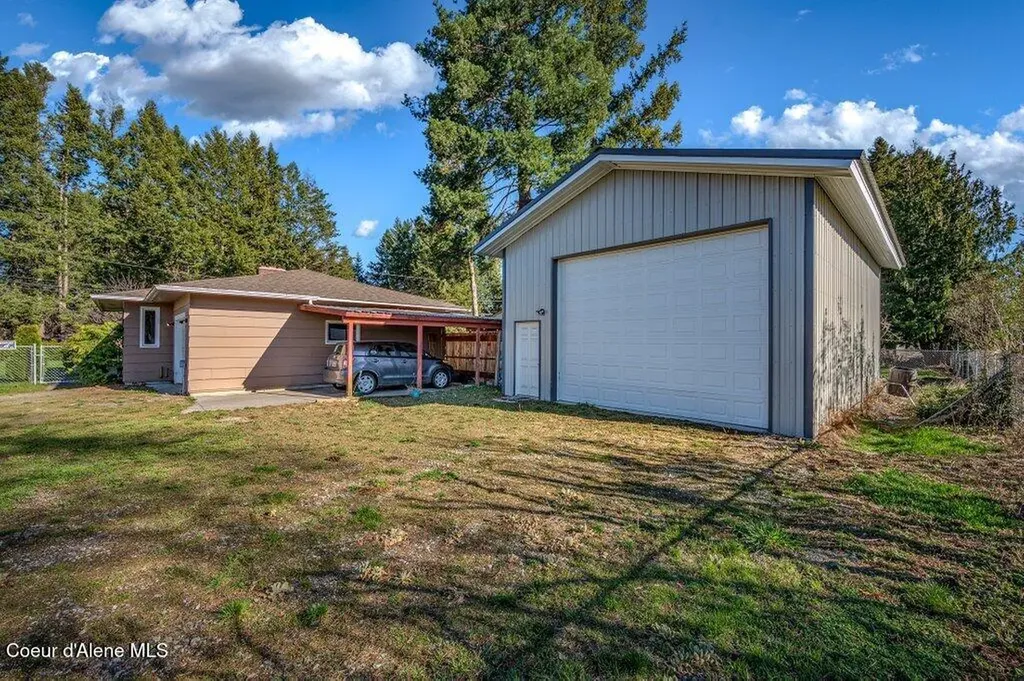 220 E Orchard Avenue Hayden ID 83835