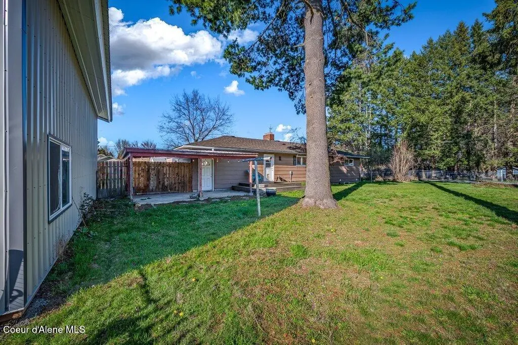 220 E Orchard Avenue Hayden ID 83835