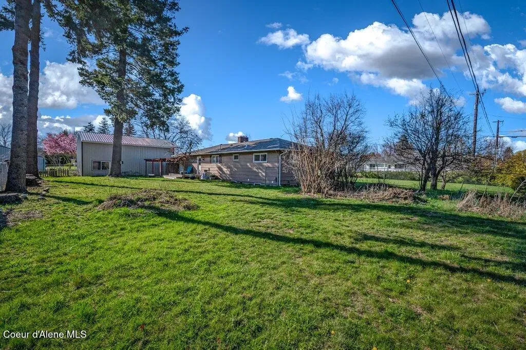 220 E Orchard Avenue Hayden ID 83835