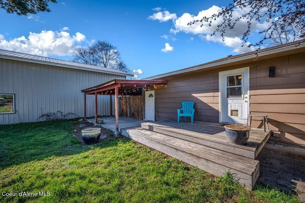 220 E Orchard Avenue Hayden ID 83835