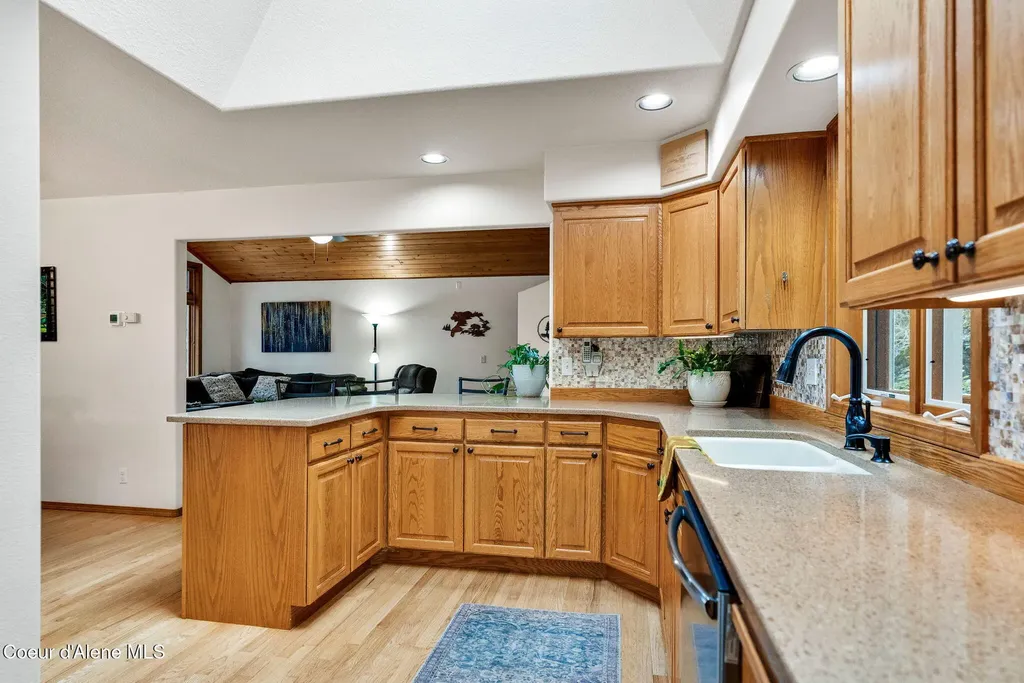 204 N Quail Run Sandpoint ID 83864