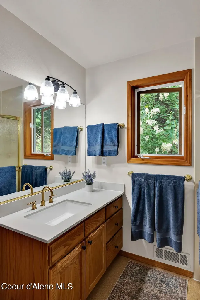 204 N Quail Run Sandpoint ID 83864