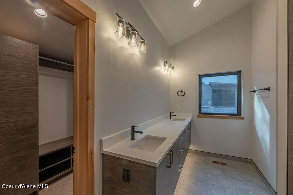 74 Wedge Court Priest Lake ID 83856