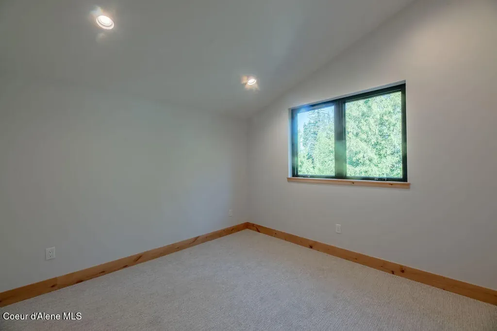 74 Wedge Court Priest Lake ID 83856