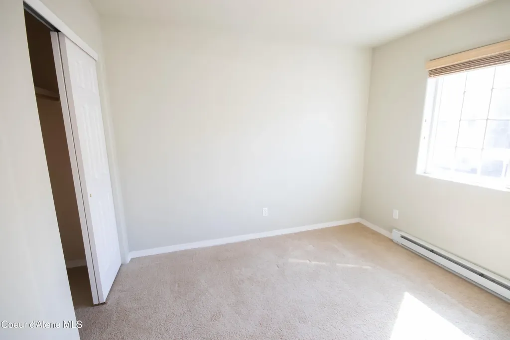 322 N Promenade Loop Post Falls ID 83854
