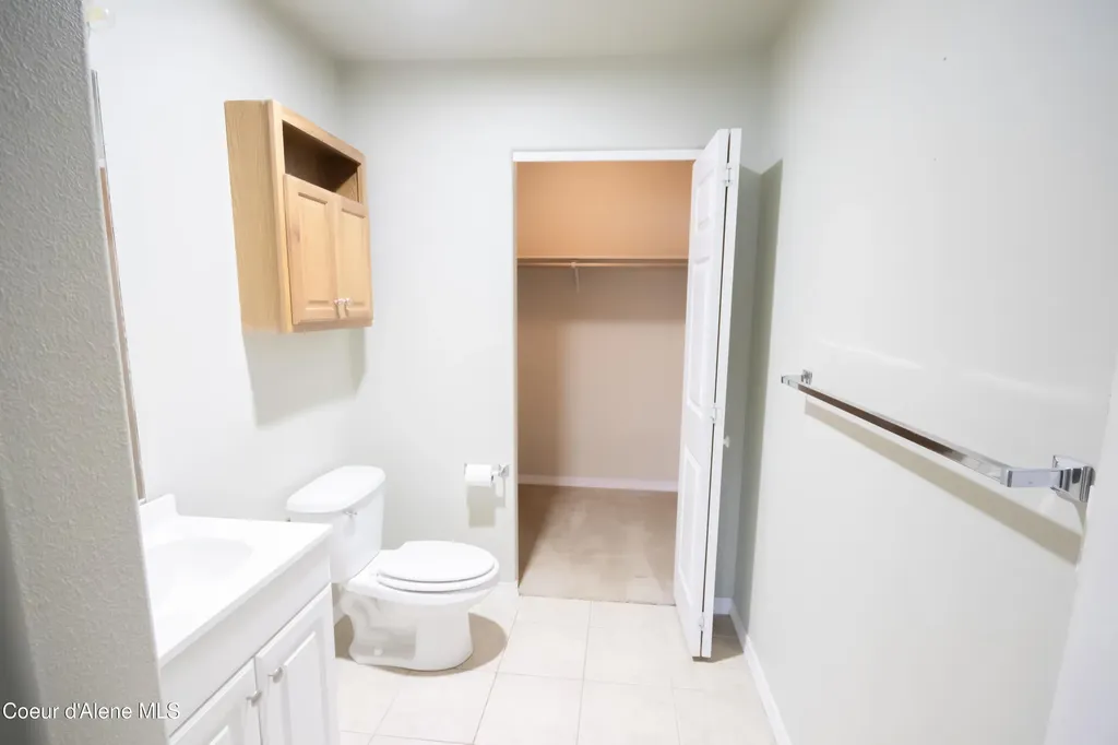 322 N Promenade Loop Post Falls ID 83854
