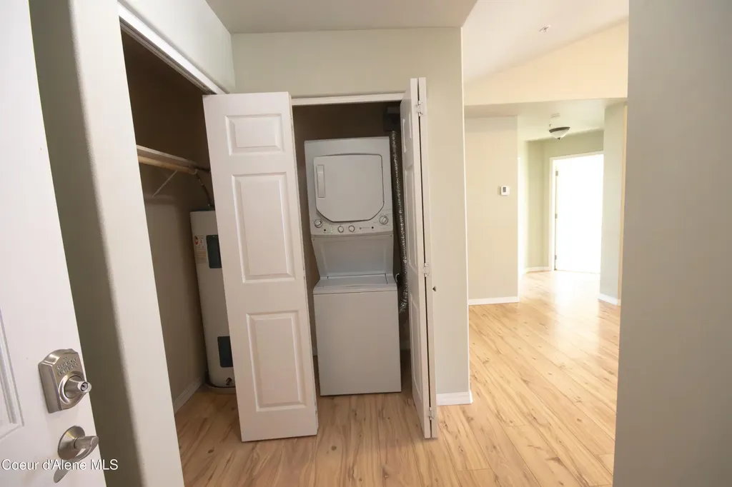 322 N Promenade Loop Post Falls ID 83854