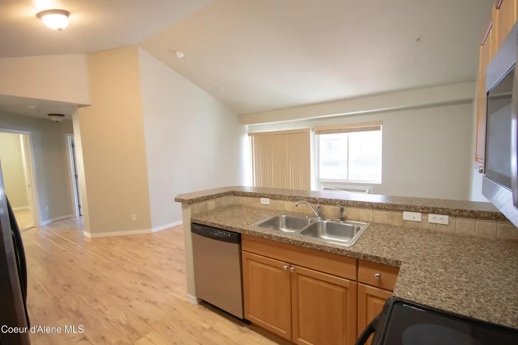 322 N Promenade Loop Post Falls ID 83854