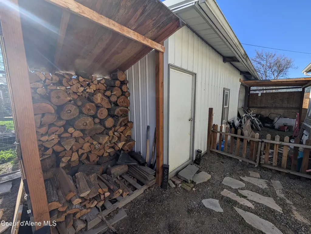 235 S 5th Street St. Maries ID 83861