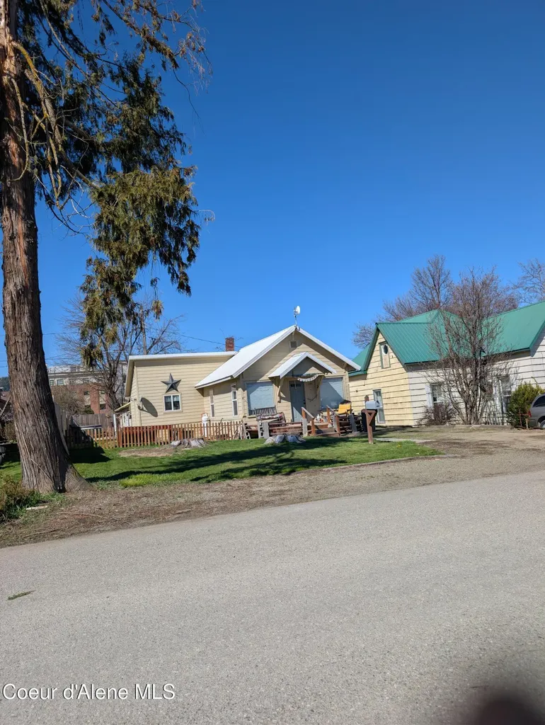 235 S 5th Street St. Maries ID 83861