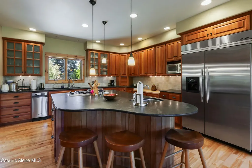 877 Heath Lake Road Sagle ID 83860