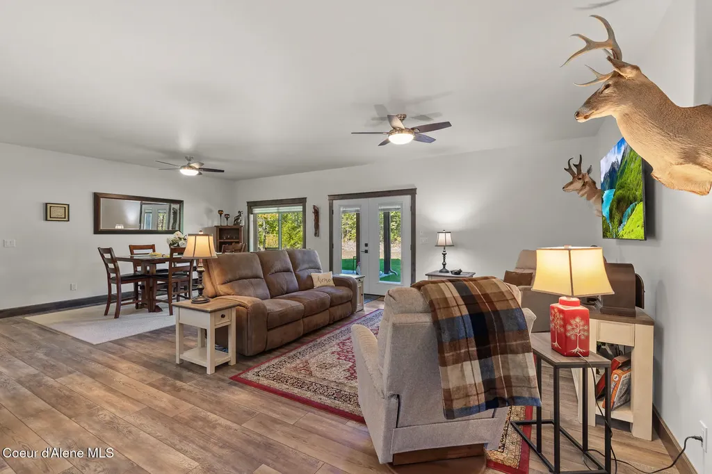 545 Peacock Lane Spirit Lake ID 83869