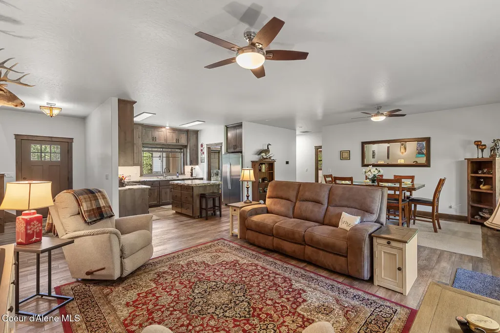 545 Peacock Lane Spirit Lake ID 83869