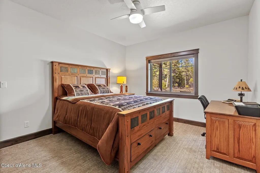 545 Peacock Lane Spirit Lake ID 83869