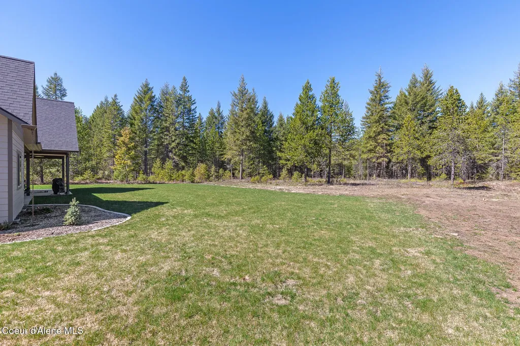 545 Peacock Lane Spirit Lake ID 83869
