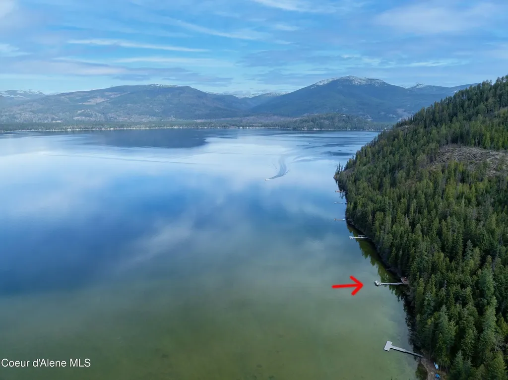 1449 W Prl Shore Priest Lake ID 83856