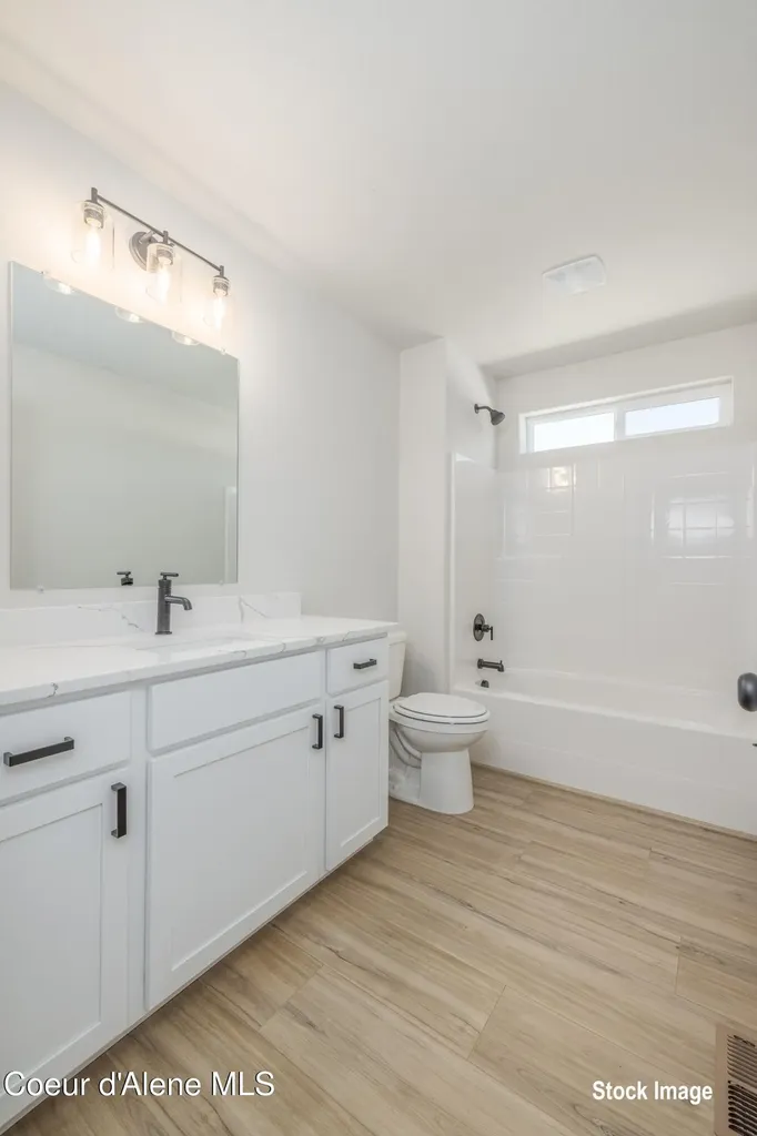 6731 W Plant Lane Rathdrum ID 83858