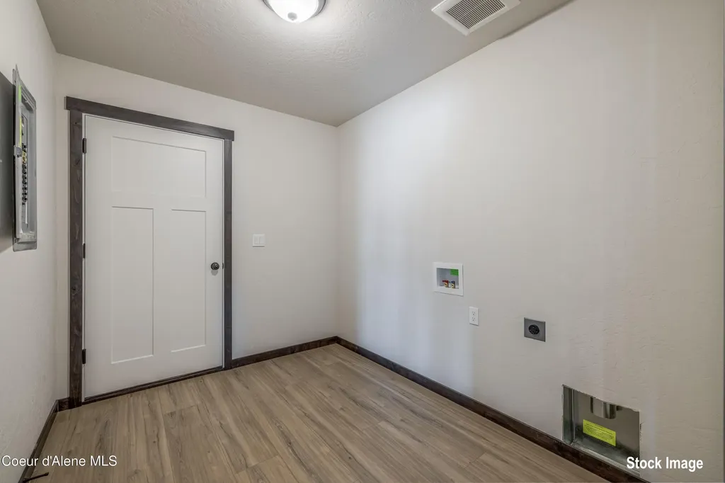 6731 W Plant Lane Rathdrum ID 83858