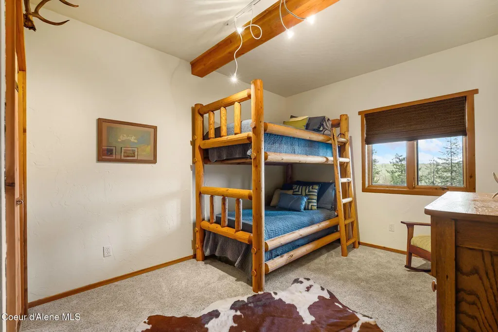 867 Midas Drive Sagle ID 83860