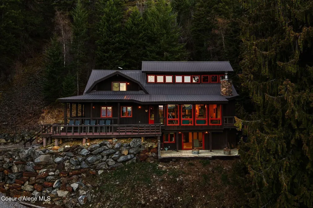 867 Midas Drive Sagle ID 83860