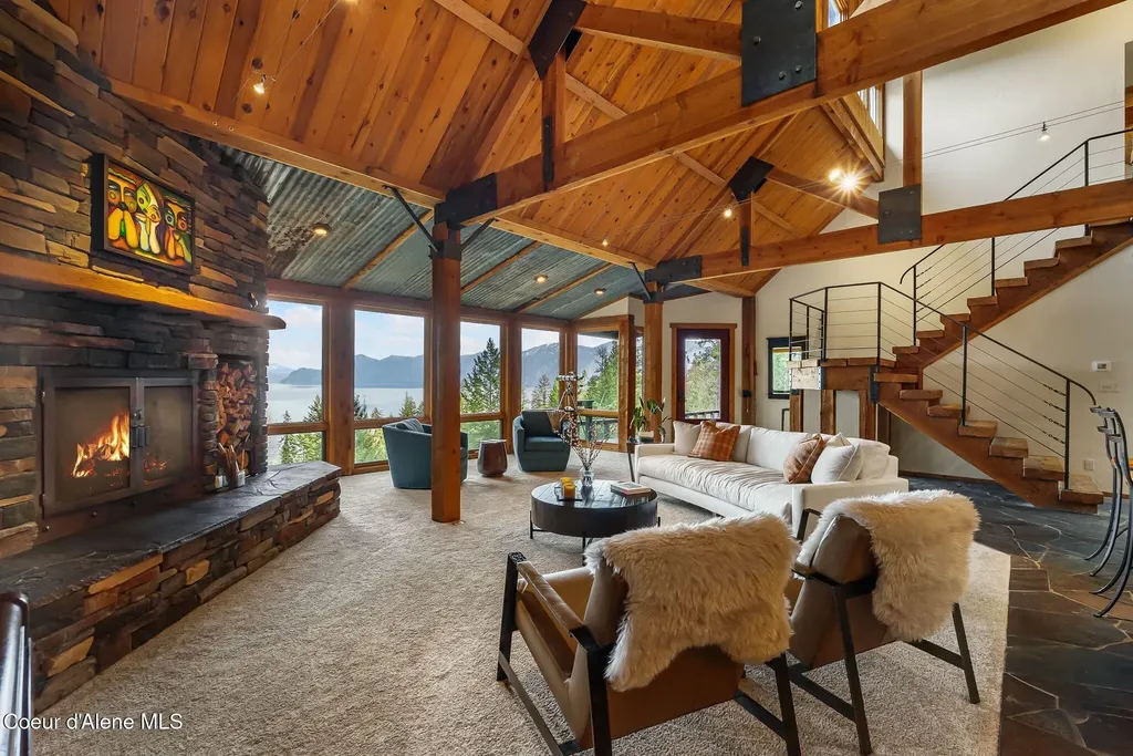867 Midas Drive Sagle ID 83860