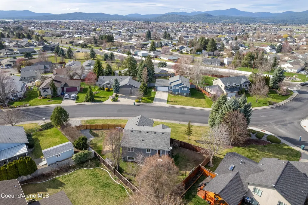 2208 N Stagecoach Drive Post Falls ID 83854