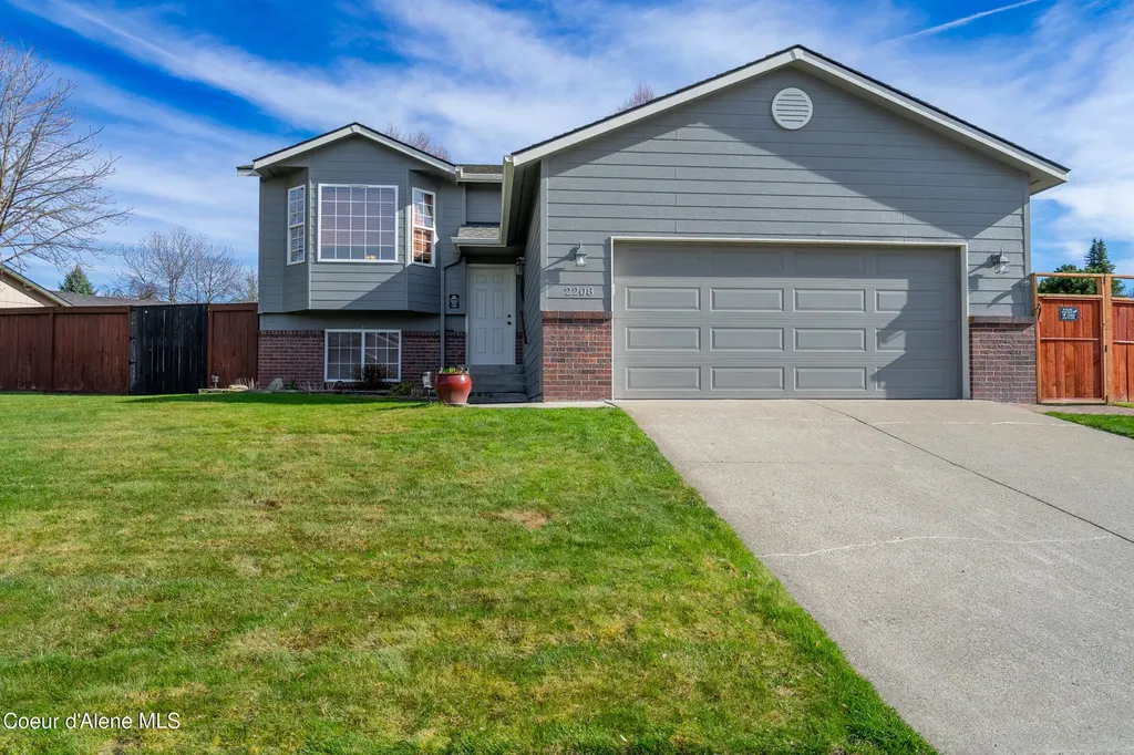 2208 N Stagecoach Drive Post Falls ID 83854