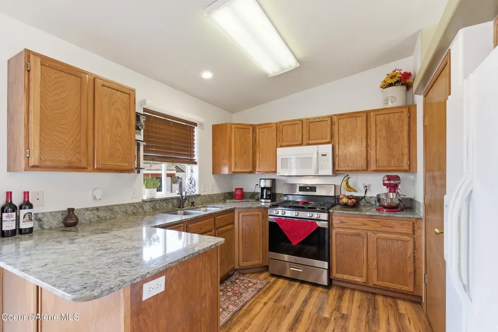 2208 N Stagecoach Drive Post Falls ID 83854
