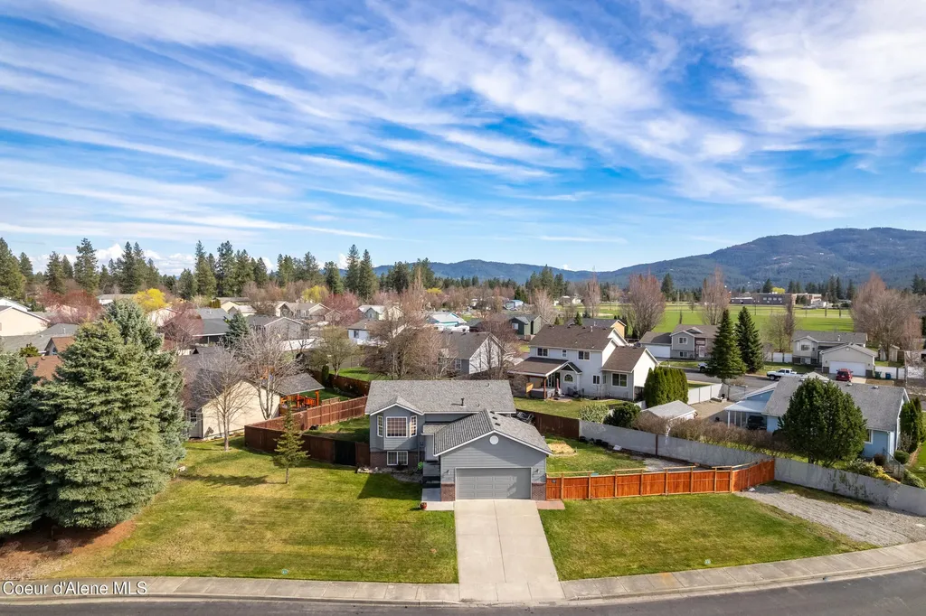 2208 N Stagecoach Drive Post Falls ID 83854