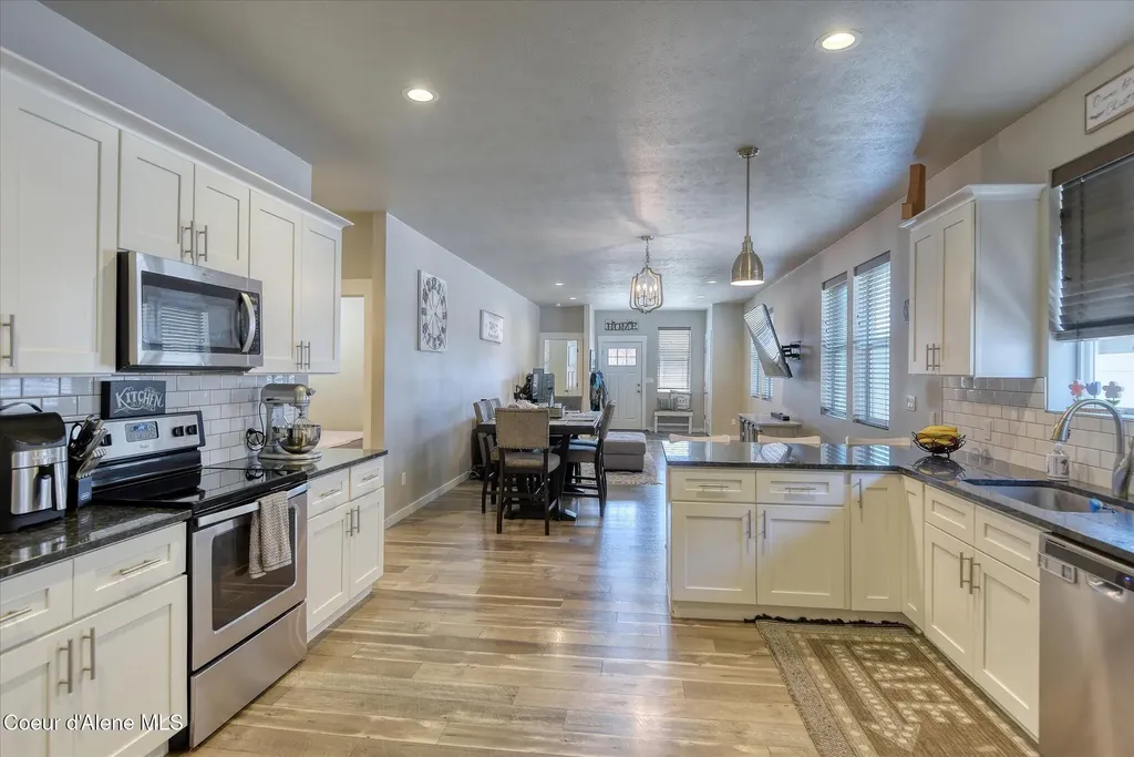 12131 W Moorfield Avenue Post Falls ID 83854
