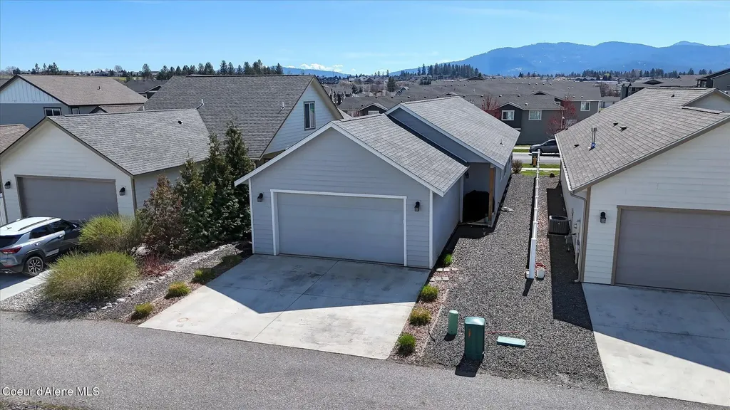 12131 W Moorfield Avenue Post Falls ID 83854