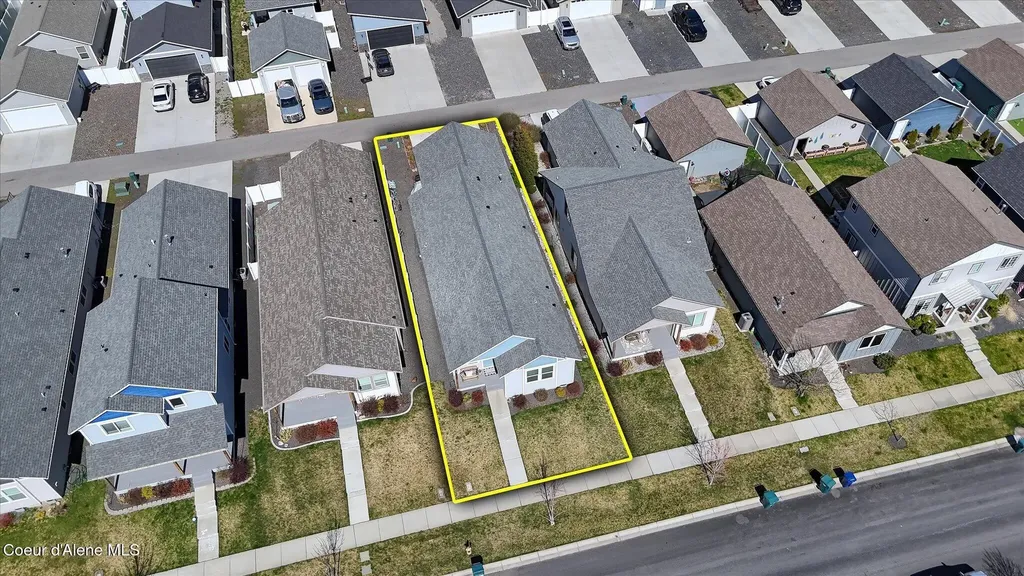 12131 W Moorfield Avenue Post Falls ID 83854