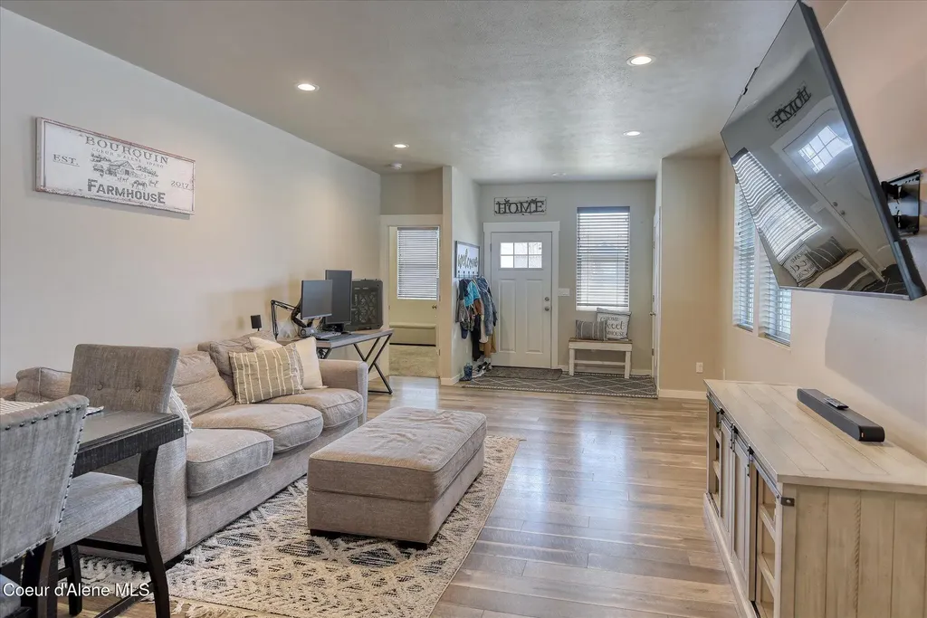 12131 W Moorfield Avenue Post Falls ID 83854