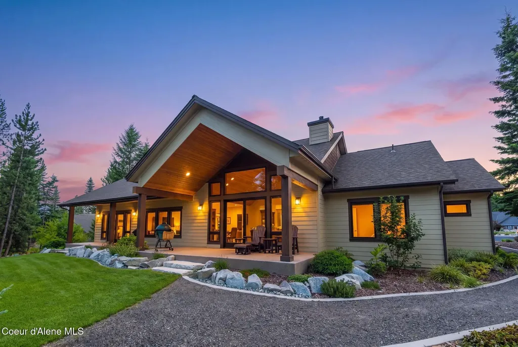 3544 E Winray Drive Hayden ID 83835