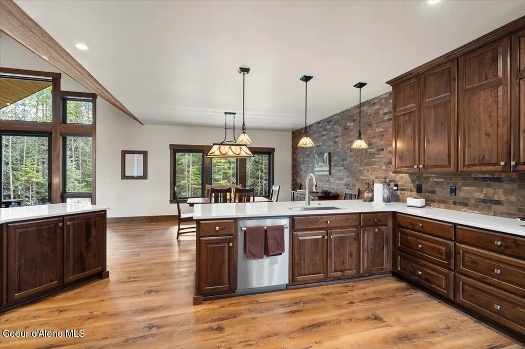 3544 E Winray Drive Hayden ID 83835