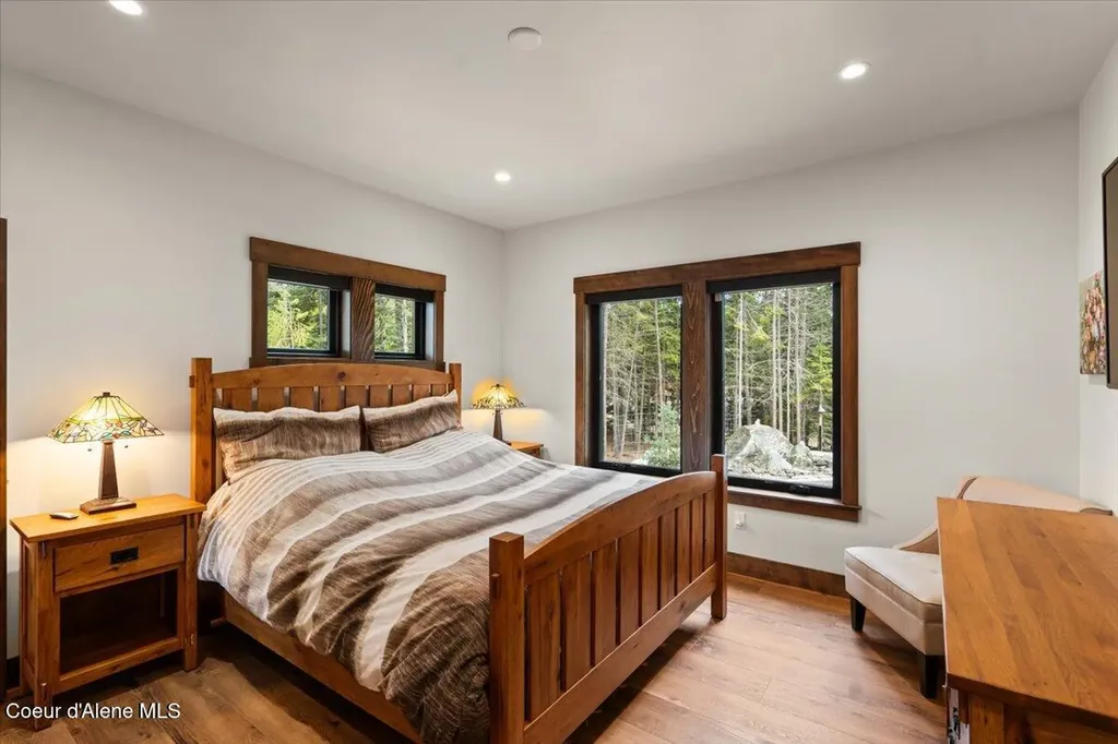 3544 E Winray Drive Hayden ID 83835