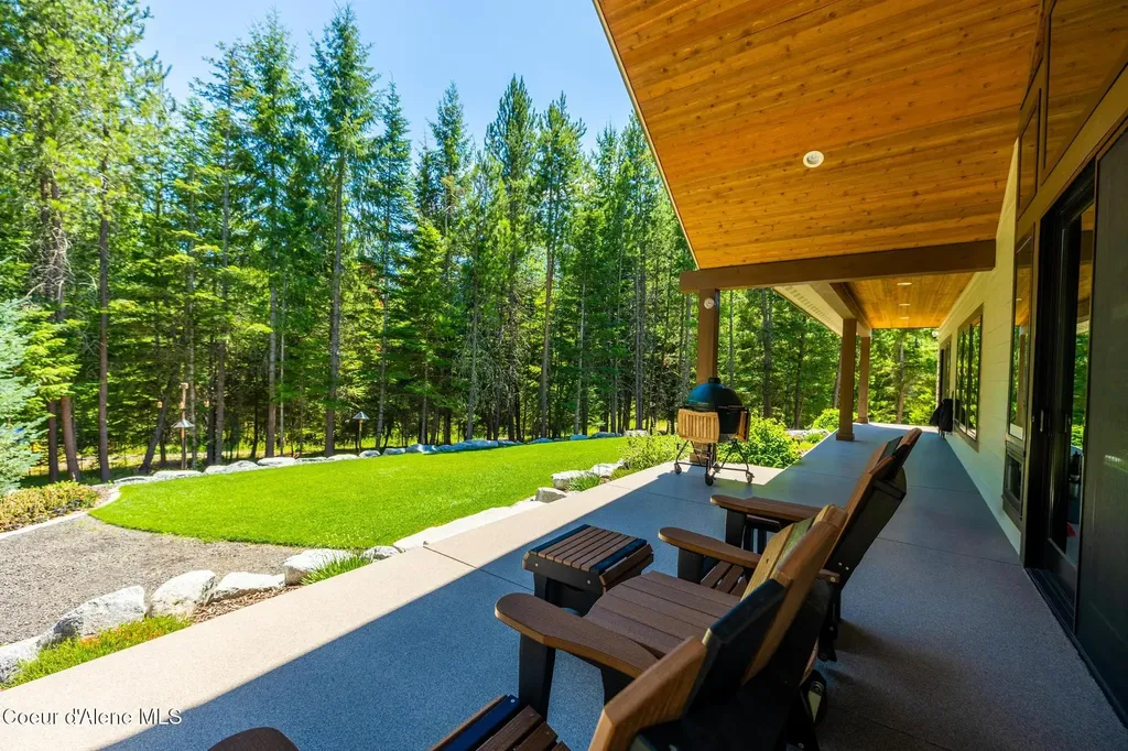3544 E Winray Drive Hayden ID 83835