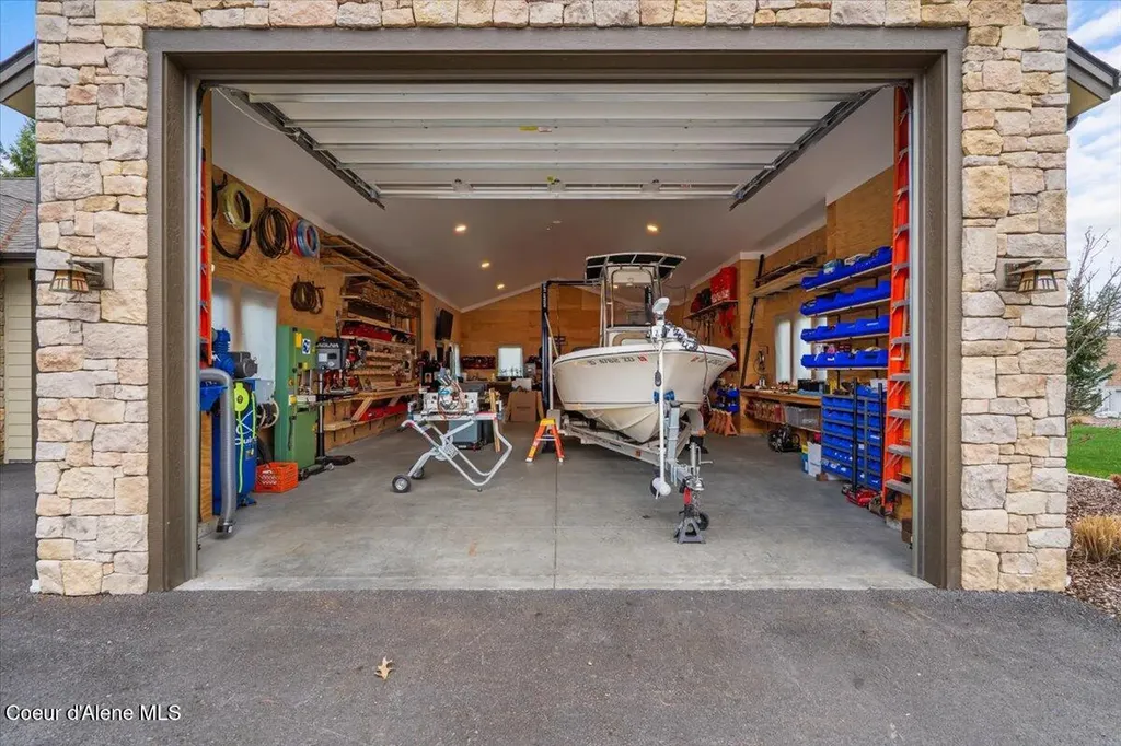 3544 E Winray Drive Hayden ID 83835