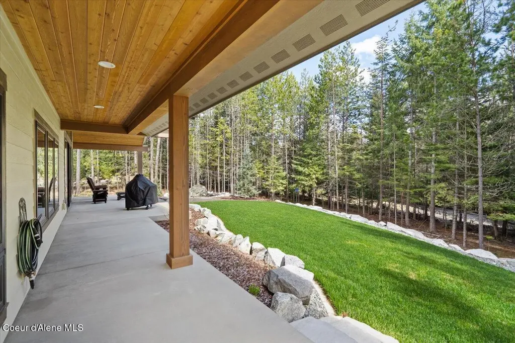 3544 E Winray Drive Hayden ID 83835