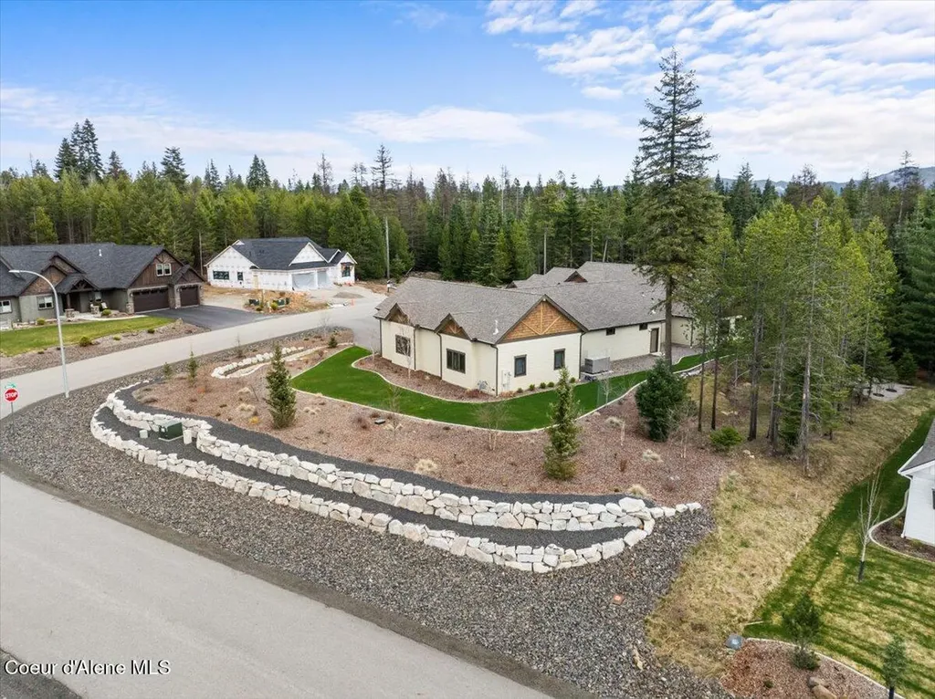 3544 E Winray Drive Hayden ID 83835