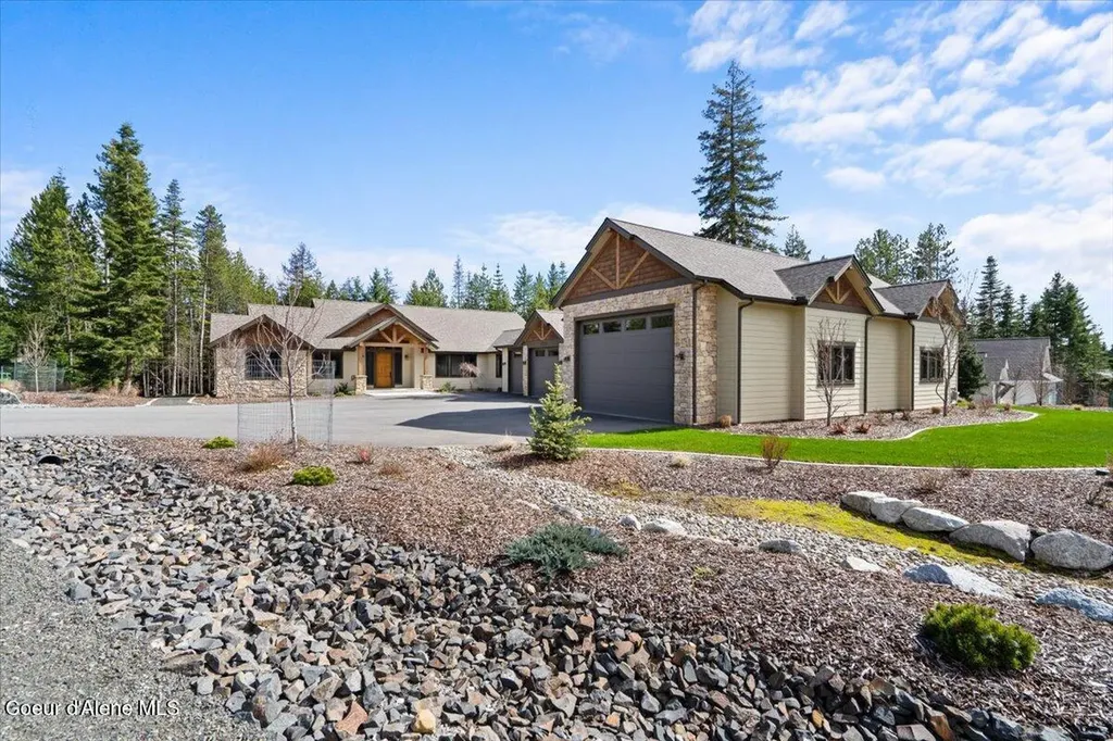 3544 E Winray Drive Hayden ID 83835