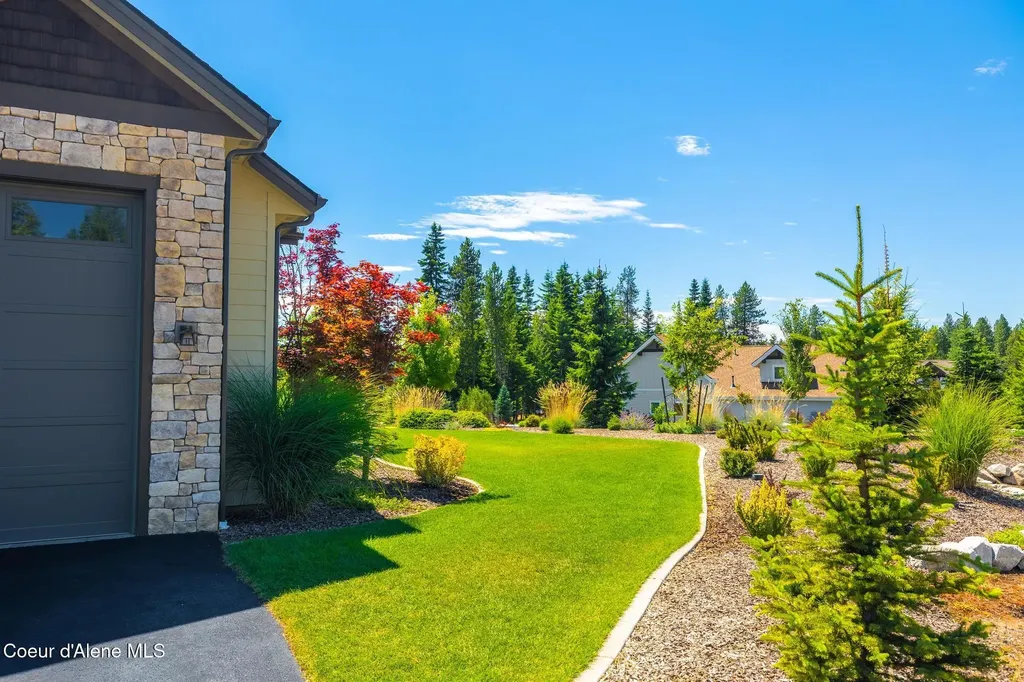 3544 E Winray Drive Hayden ID 83835