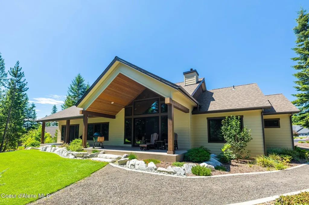 3544 E Winray Drive Hayden ID 83835