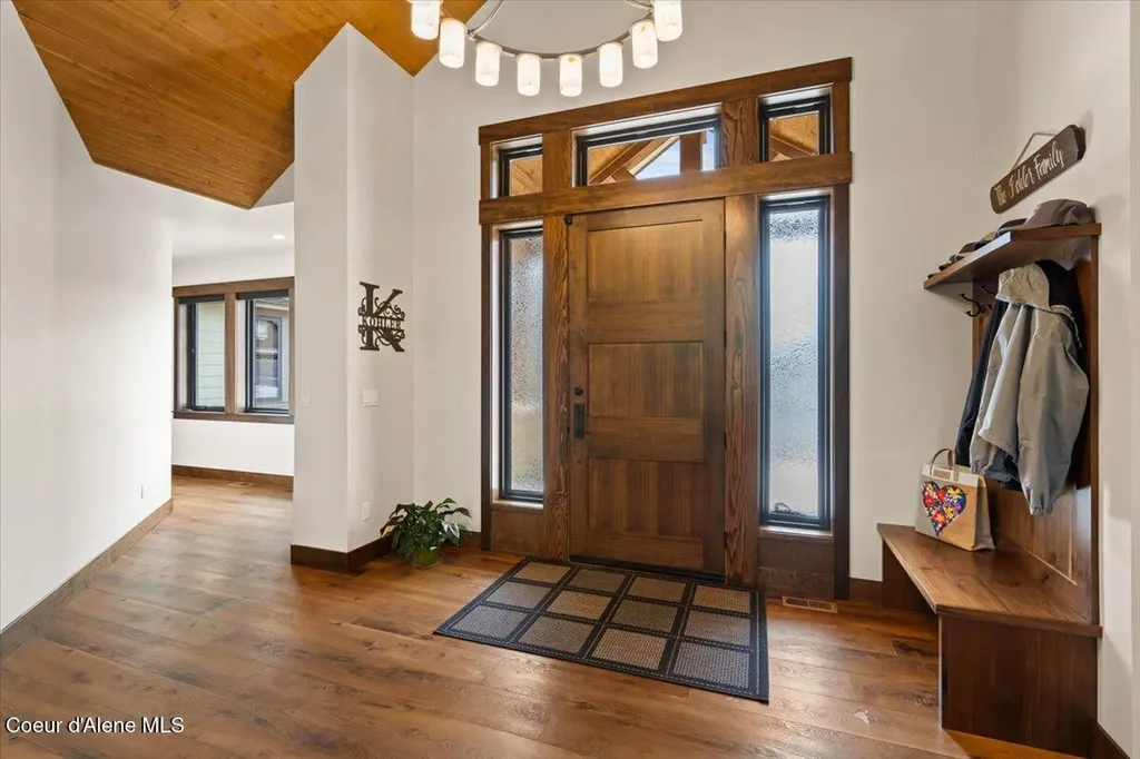 3544 E Winray Drive Hayden ID 83835