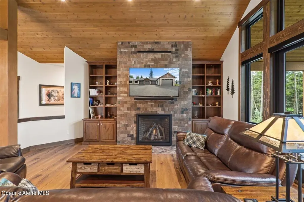 3544 E Winray Drive Hayden ID 83835