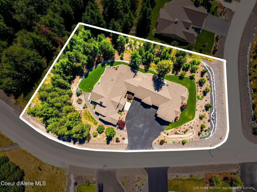 3544 E Winray Drive Hayden ID 83835